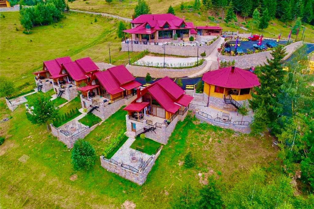Malesia Eko Resort Peć Exterior foto