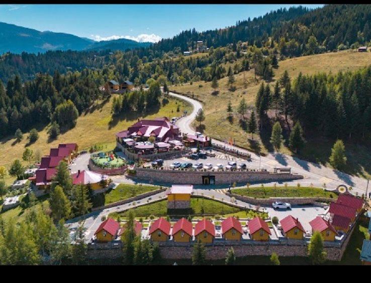 Malesia Eko Resort Peć Exterior foto